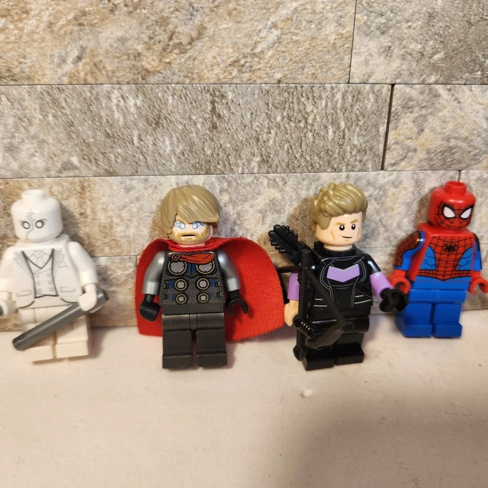 LEGO Marvel Minifigure Lot Moon Knight Thor Hawkeye Kate Bishop Shang-Chi Spidey